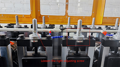 How to analyze the molding machine material situation