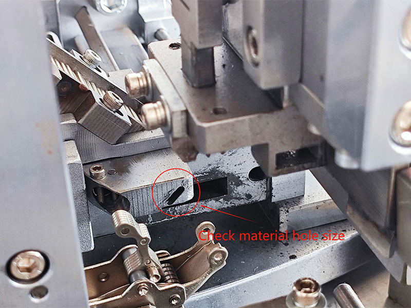 How to solve the clips and guide pin assembly problems